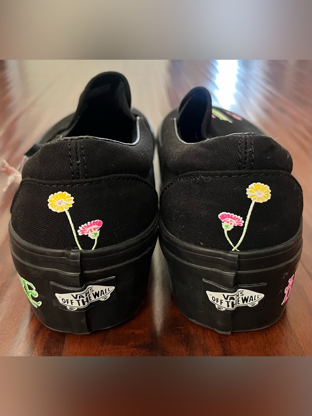 Vans Platform Glow in the Dark Black Slip-On Sneakers with Colorful Graphics - Picture 3 of 7